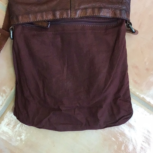 Vintage Spikes and Sparrow Leather Crossbody Bag Designed in Netherlands - Picture 6 of 10